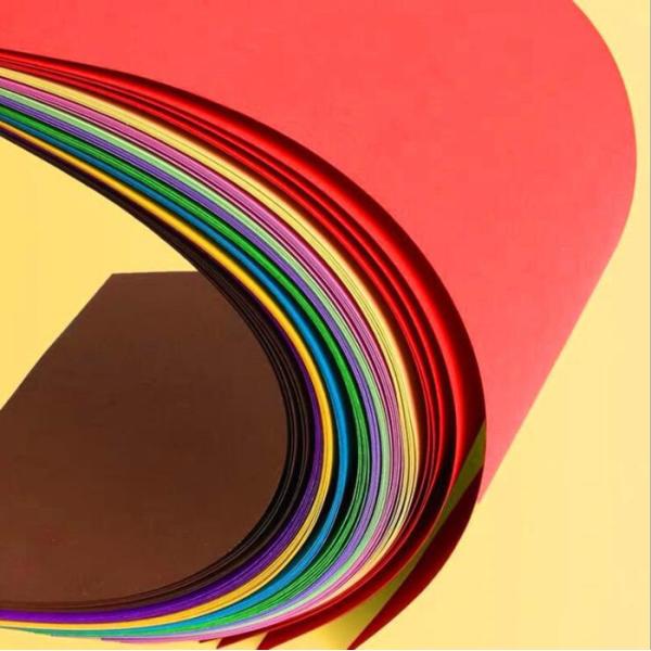 запаса карты цвета пурпура пинка 200gsm 250gsm доска Kraft красного оранжевого бумажная