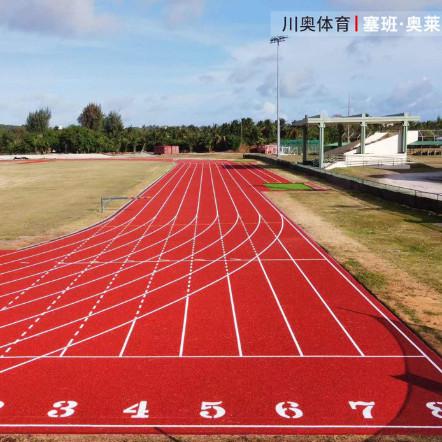 Iaaf approuvé 400m standard 8 voies Sandwich enduit de pulvérisation piste de course en caoutchouc pour les terrains de sport