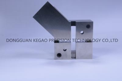 Precisão do material 52HRC 0.003mm das peças SKD11 da modelação por injeção do metal do bloco