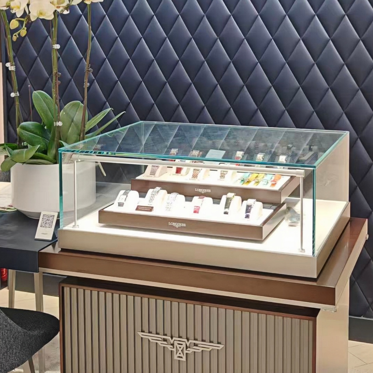 Wood Glass Watch Showcase Display Watch Counter Standing Display Case