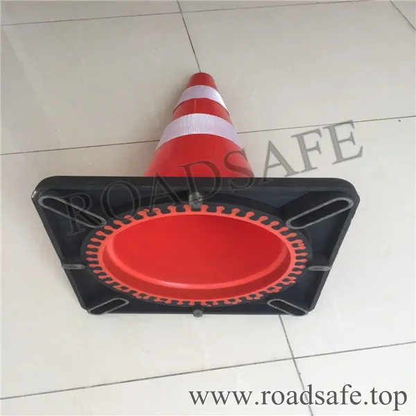 High Strength Roadway Safety PVC Traffic Cone with Customizable Colors and Black Base