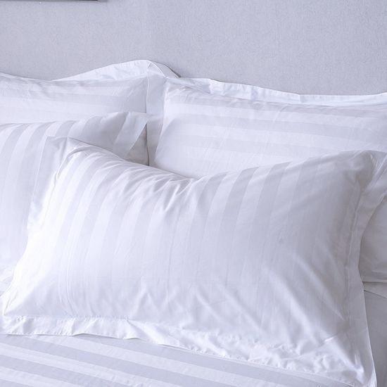 White Hotel Pillow Covers Highly Breathable Envelope Closure Style