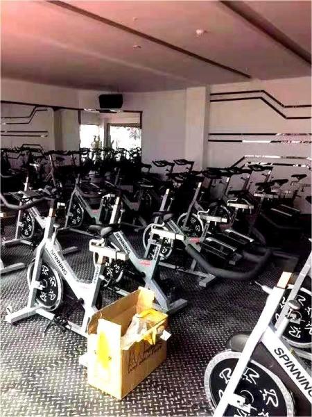 21kg Flywheel Spinning Bikes Gym Commercial Cardio Training For Indoor