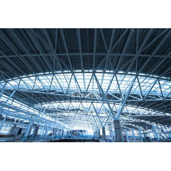 Precision Prefabricated Light Steel Hotel Office Commercial Steel Building Supermarket