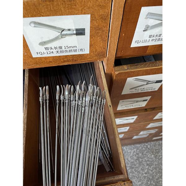 GB/T18830-2009 Соответствующие лапароскопические диссекционные форцеты Келли для манипуляции кишечником