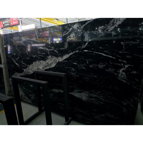 Marbre noir cosmique brésilien pierre de luxe livre-match arrière-plan caractéristique mur pierre de sol luxueuse