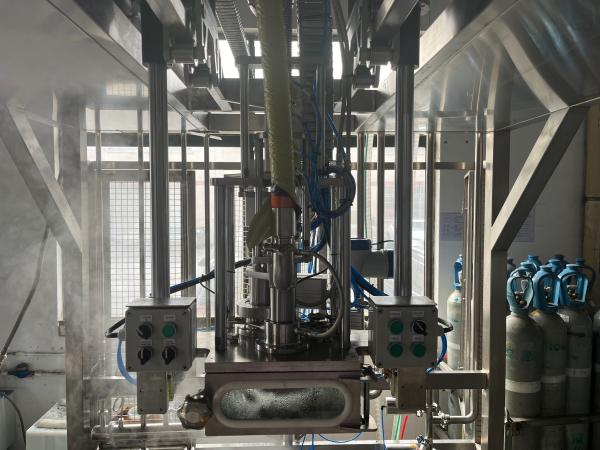 2つの頭 20-1000L BID バッグ イン ドラム 汁/ジャム/パルプ トン ボックス 充填 機械 PLC SUS304/316