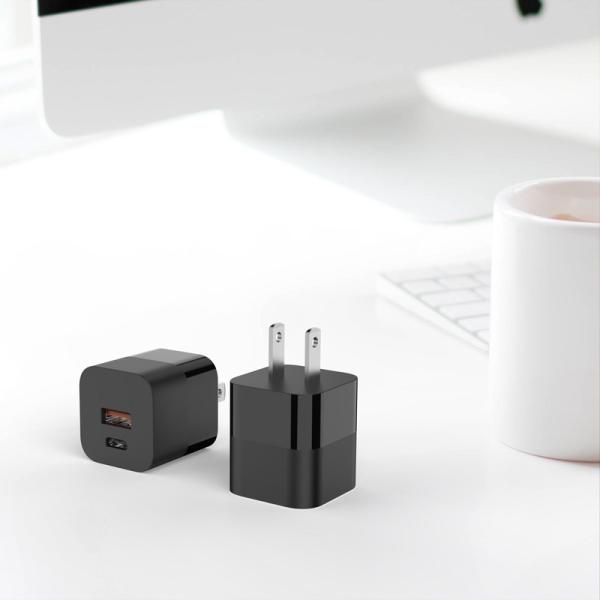Fast Charging Mini GaN USB Charger ABS PC Plastic Travel Quick Charger