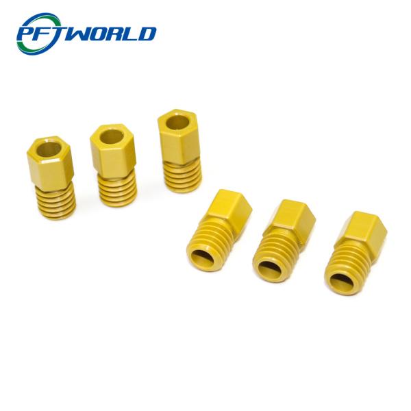 Peças fazendo à máquina do CNC, parafuso dado forma, peças plásticas douradas, peças pequenas de pouco peso