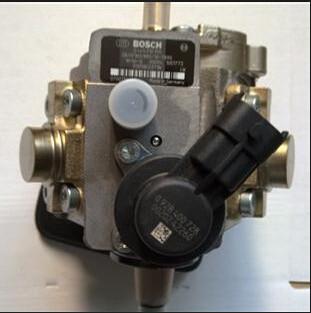 NEW! Bosch fuel pump  Greatwall Hover CUV 2.8D 0445010182 0445010159
