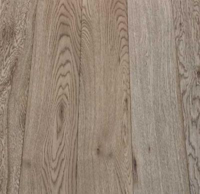 plancher en bois de chêne