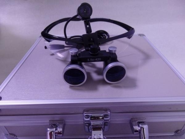 Cabeça dental binocular do diodo emissor de luz de Surgical Medical do dentista das lupas de 2.5X 3.5X