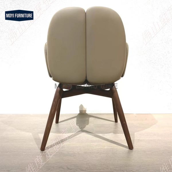 Luxury Modern Solid Wooden Leather Dining Chair Creative Designer Makeup Chair for Hotel Restaurant Cafe Home Furniture