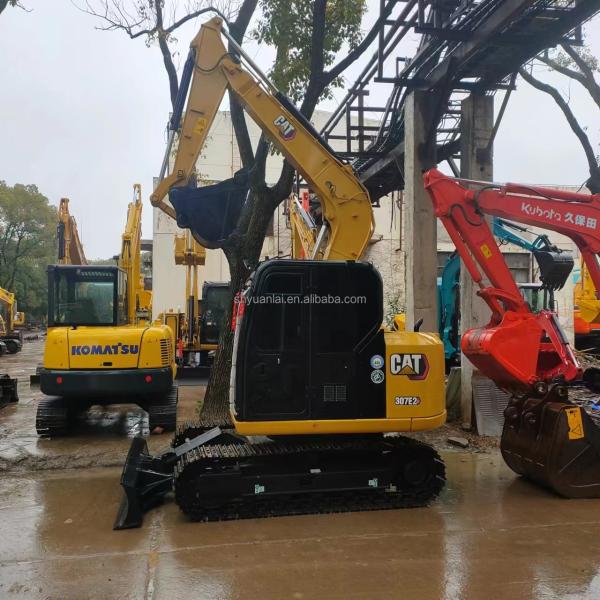 Mini Pelle d'occasion CAT 307D Hydraulique Chenille Petite Excavatrice Caterpillar 7 Tonnes Bon état