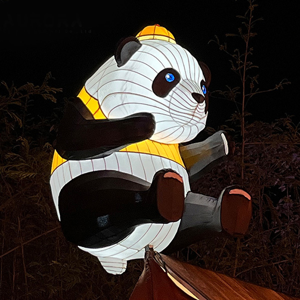 Botanical Garden Themed Winter Night Chinese Lantern Animals For Festival