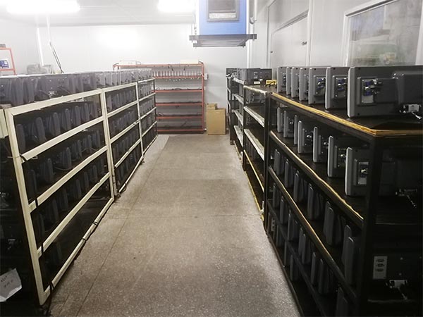 Ось цифров Dro положения 2 в филировальной машине