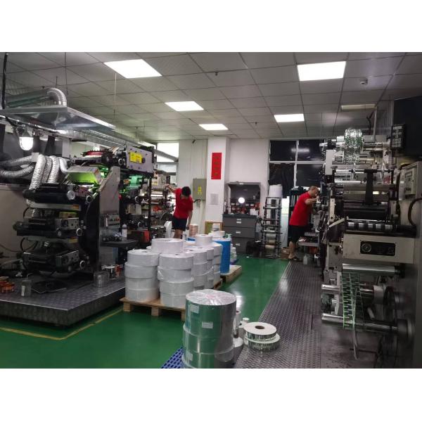 Печатание стикера пятна золота стикеров ярлыка вина свечи серебряное штемпелюя УЛЬТРАФИОЛЕТОВОЕ выбитое