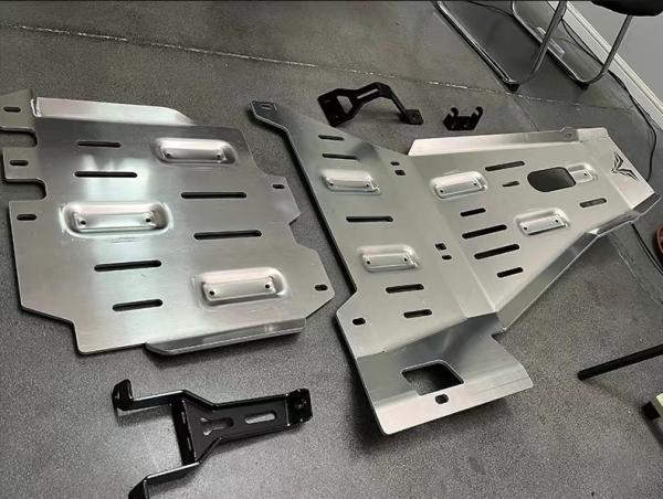 High- Under Engine Cover Mud Flap Guard Skid Plate for Jeep Wrangler JL JK 2013-2017