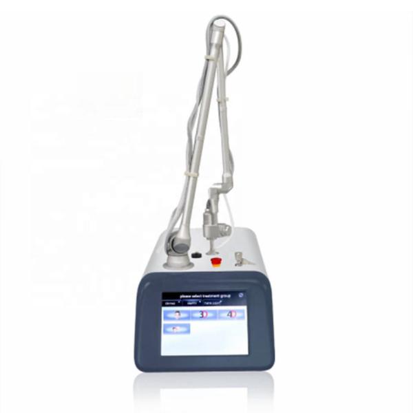 Da máquina fracionária do laser do CO2 da remoção do enrugamento equipamento facial portátil dos termas da beleza 4D