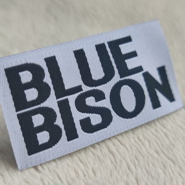 Manufacturer OEM ODM  Embossed Soft Woven Labels Woven Logo Tag Neck Labels for Garment Use