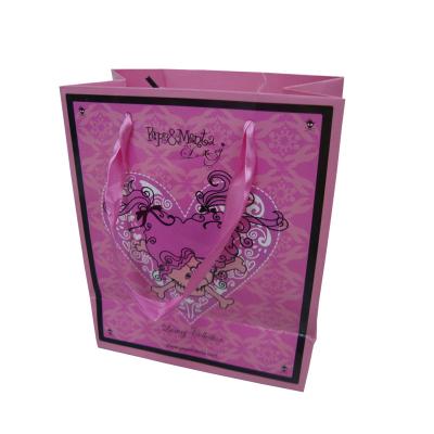 Le cadeau de papier réutilisé imprimé par coutume coloré met en sac avec le fournisseur de poignées de ruban de satin
