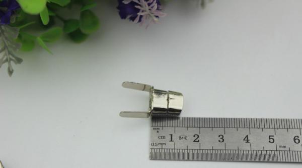 China handbag hardware silver color oval shape small twist turn lock