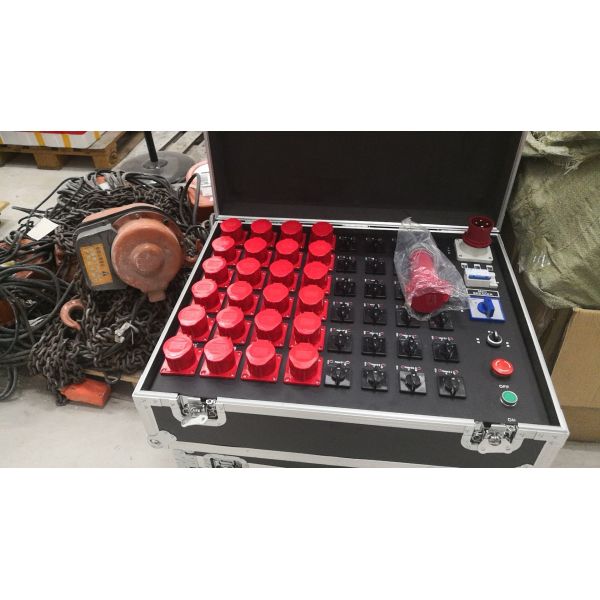 Stage Hoist With Rotary Limit Switch