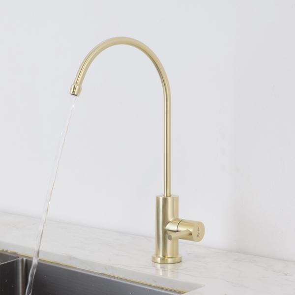 Stainless Steel Gold Finished CUPC Faucet - High Quality & Durable Kitchen & Bathroom Faucet
