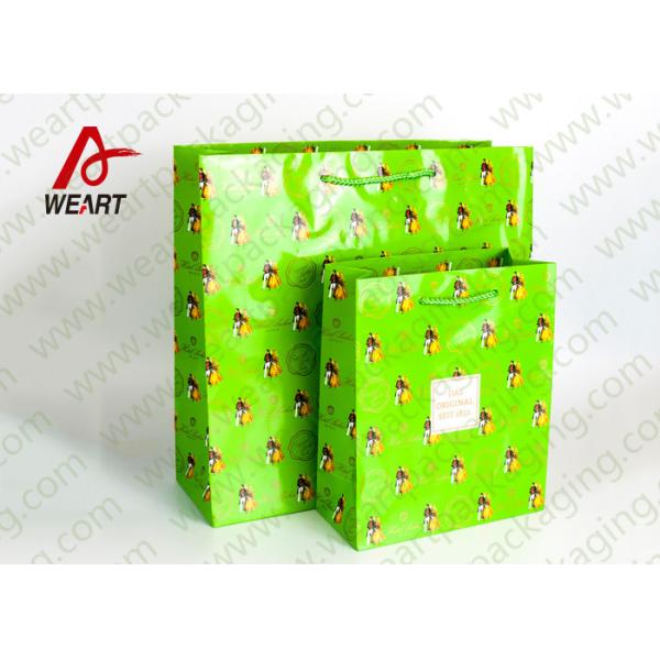 Reusable Retro Christmas Paper Bags For Business Promotion Latest Style