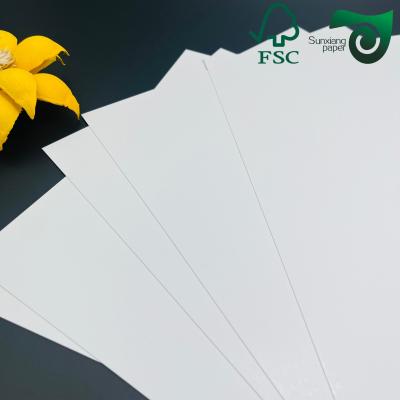 Carton de papier SBS 295 g/m² 325 g/m² C1S, carton ivoire : Idéal pour la fabrication de cartes de vœux FSC