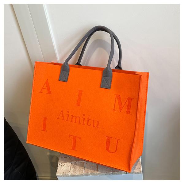 Portable Promotion Custom Printed Logo Felt Tote Bag Handbags Wool Felt Grocery Shopping Tote Bag Wholesale Fashion Women Daily Felt Gift Tote Bag With Outer Pocket