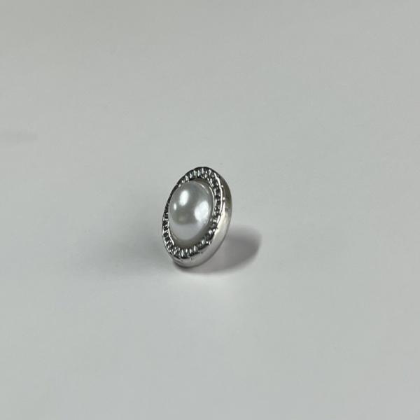 OEM Bulk Garment Trims And Accessories Buttons For Shirts