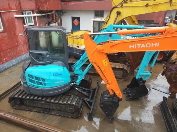                  Used Kobelco Crawler Excavator Sk55sr, Secondhand Origin Japan Mini Track Digger Kobelco Sk55 Sk60 Sk70 Sk75 Hot Sale on Promotion             