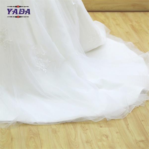 Último vestido elegante com V-neck, bordado sem costas, vestido de luxo, vestido de noiva de renda.