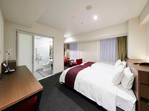 New Zealand hotel style apartment small space saving furniture by laminate wood casagoods and leisure sofa with tables