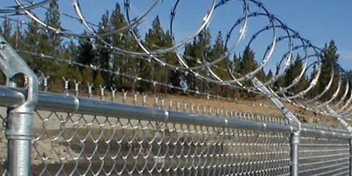 BTO-22 450MM Hot dipped galvanized concertina razor wire security fence for  border
