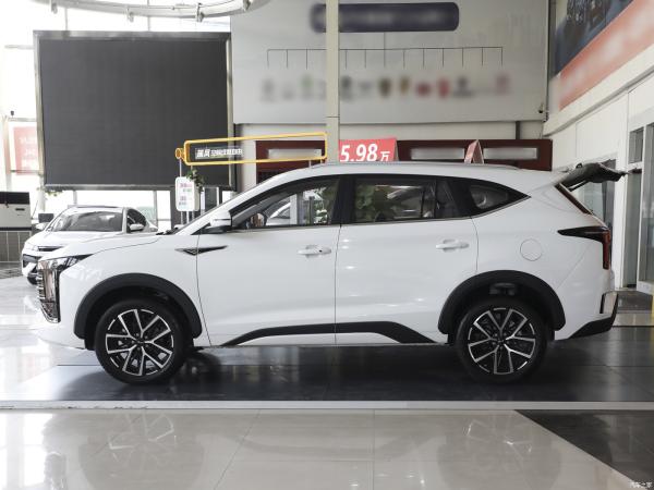 2024 Jac X8 Plus 7-Seater LED Headlight Gasoline SUV with 50-80L Fuel Tank Capacity