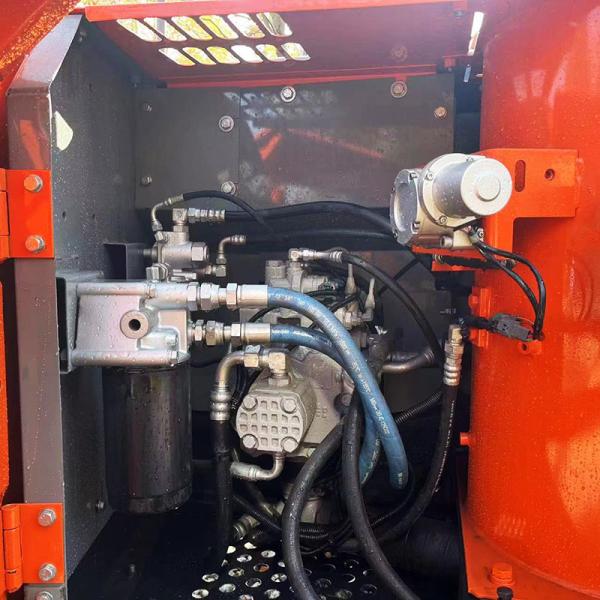 Hitachi ZX120-8 Used Crawler Excavator ISUZU Engine 66kw Mini Hitachi Second Hand