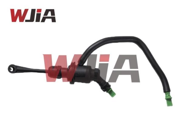 30610-JG40A 30610-JD000 Clutch Master Cylinder For NIISAN X TRAIL