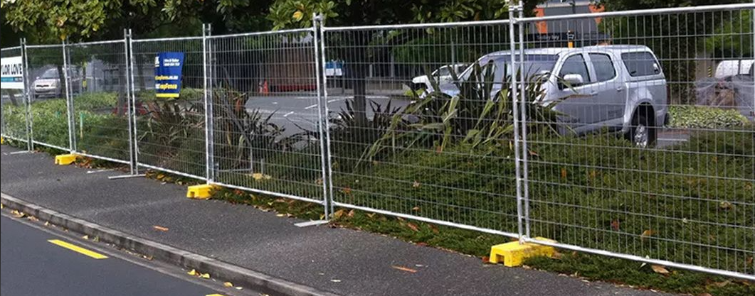 Stackable Ballast Temporary Security Fence Rapid Fill And Reuse System