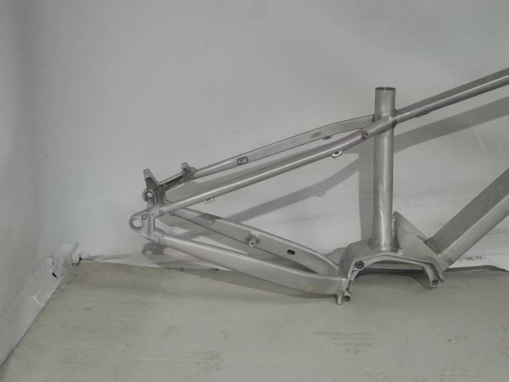 OEM Shimano E5000 Средний привод Электрический горный велосипед Рама Ep8 Комплект конверсии электронного велосипеда