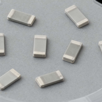 32VDC 63VDC 72VDC SMD Fuse  Fast Acting Fuse  For Quick Response To Overcurrent Faults