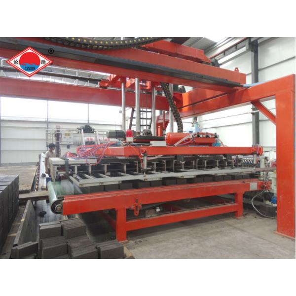 Pneumatic Automatic Robot Brick Stacking Machine For Kiln