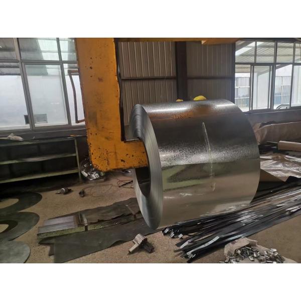 600-1250mm Galvanized Steel Coils 0.12 -2 .0mm Thickness