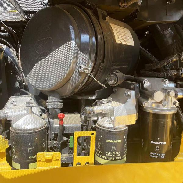 Japanese Original D65EX Used Komatsu Bulldozer 153kw Rated Power High Efficiency