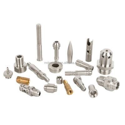 Service de traitement des pièces d'aluminium sur mesure