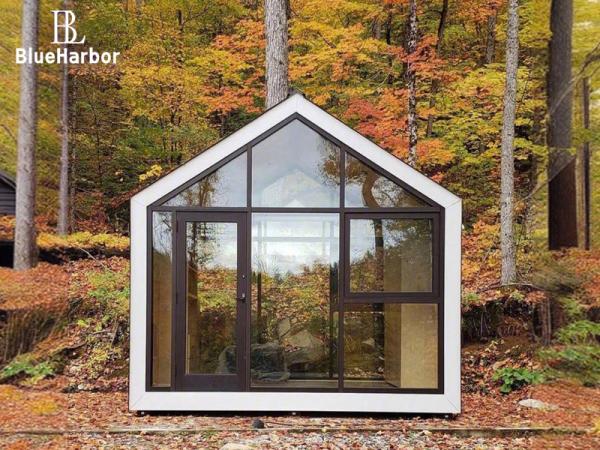 Small Prefab Mobile House Outdoor Camping Mobile House With Customized Design