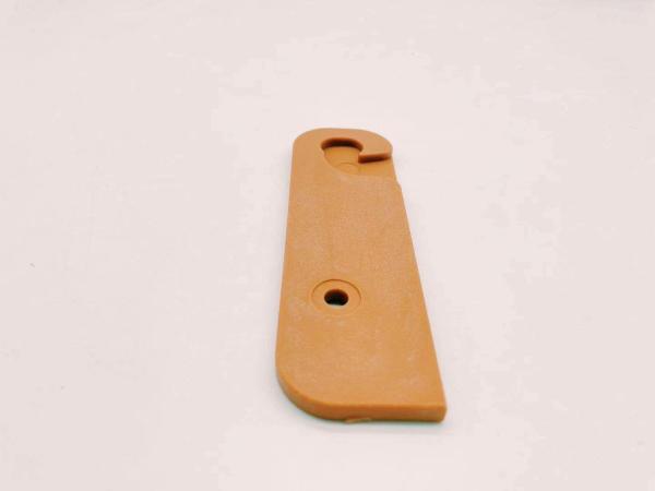 PA6+GF40 EDM Flat Plastic Brackets , 100000shots/2yrs Injection Molded Plastic Components Moulding And Mold Making