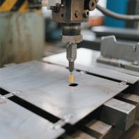 Fabrication de tôles métalliques de bonne souplesse pour des matériaux de différentes épaisseurs