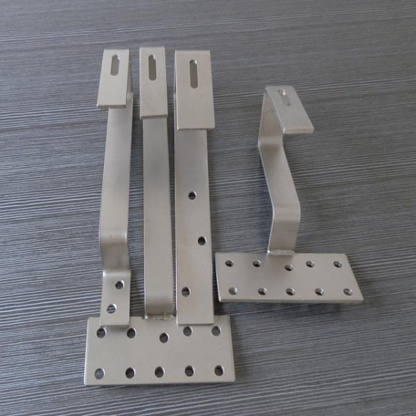 Silver Pitched Roof Solar Energy Systems Universal Design Anodized Panel Rail
